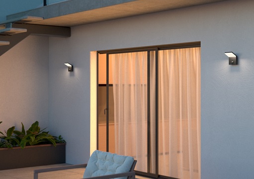 Applique LED nera IP54 3000K con sensore