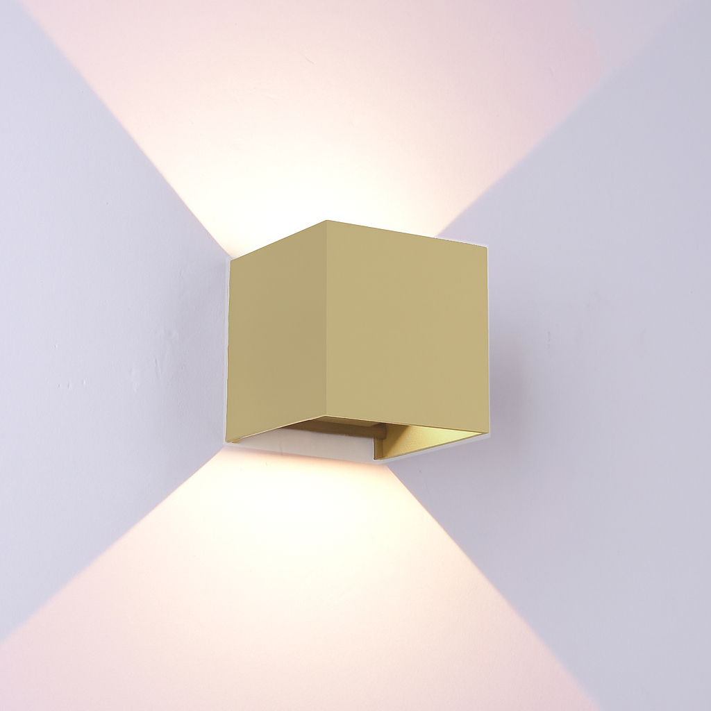 Wandleuchte LED Kubus Gold