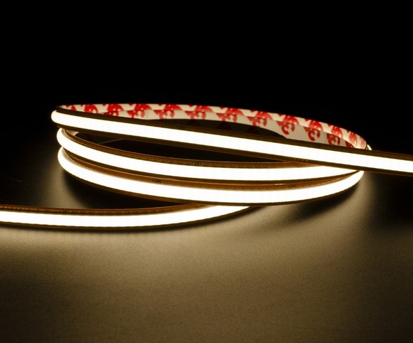 Striscia LED COB 16,8W IP20 24V Striscia LED COB 16,8W IP20 24V