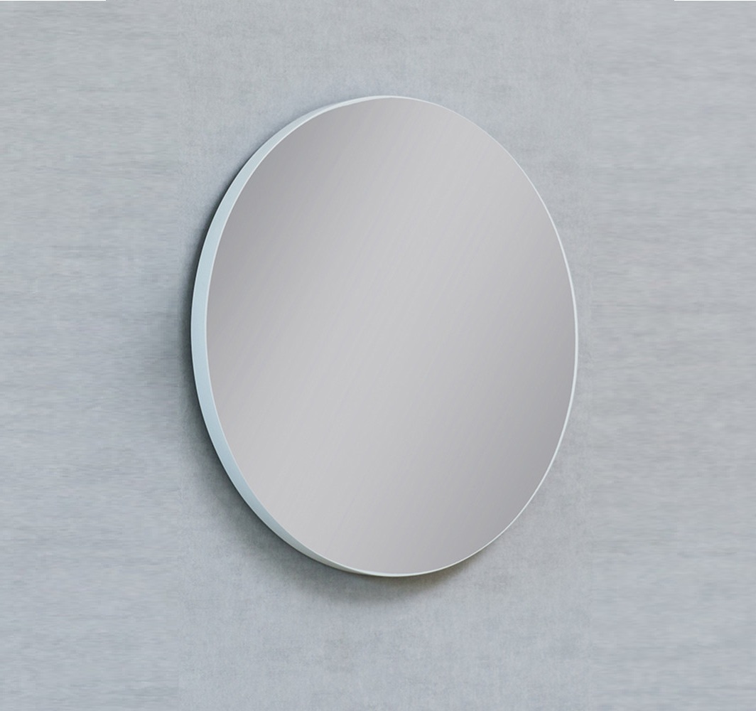 Specchio con cornice in metallo – senza illuminazione