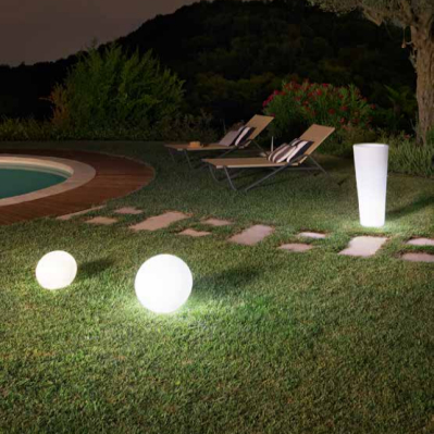 lampada a sfera IP65 opale