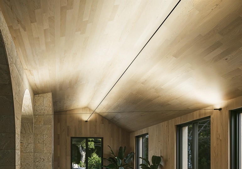 profilo galleggiante nero 6m