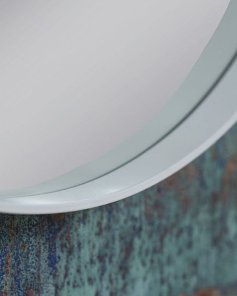 Specchio arretrato con cornice in metallo – senza illuminazione