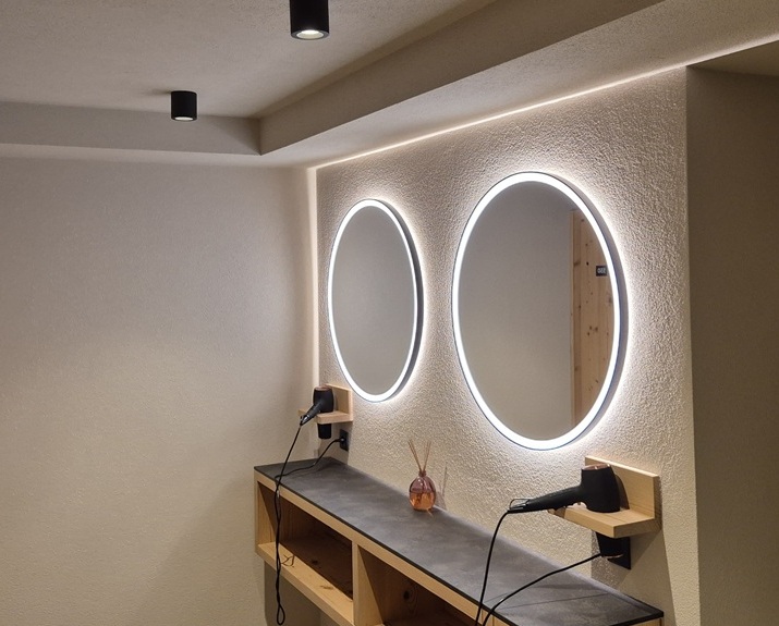 Specchio LED con cornice - diretto/indiretto