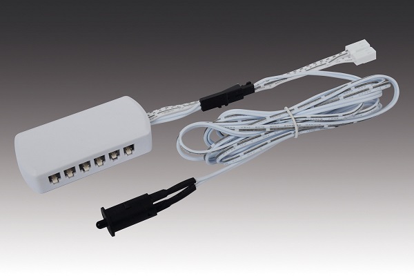 Installazione interruttore contatto porta - sistema plug-in 24V