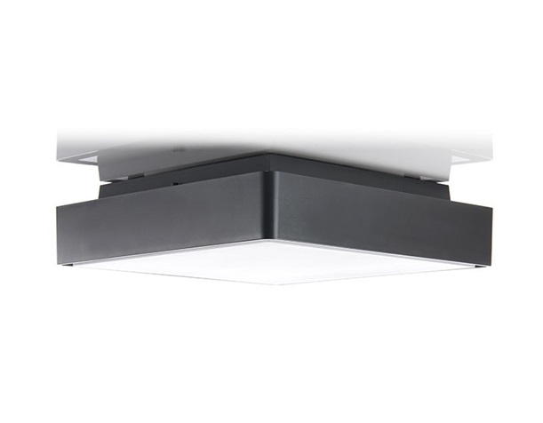 Plafoniera IP65 30x30 con sensore