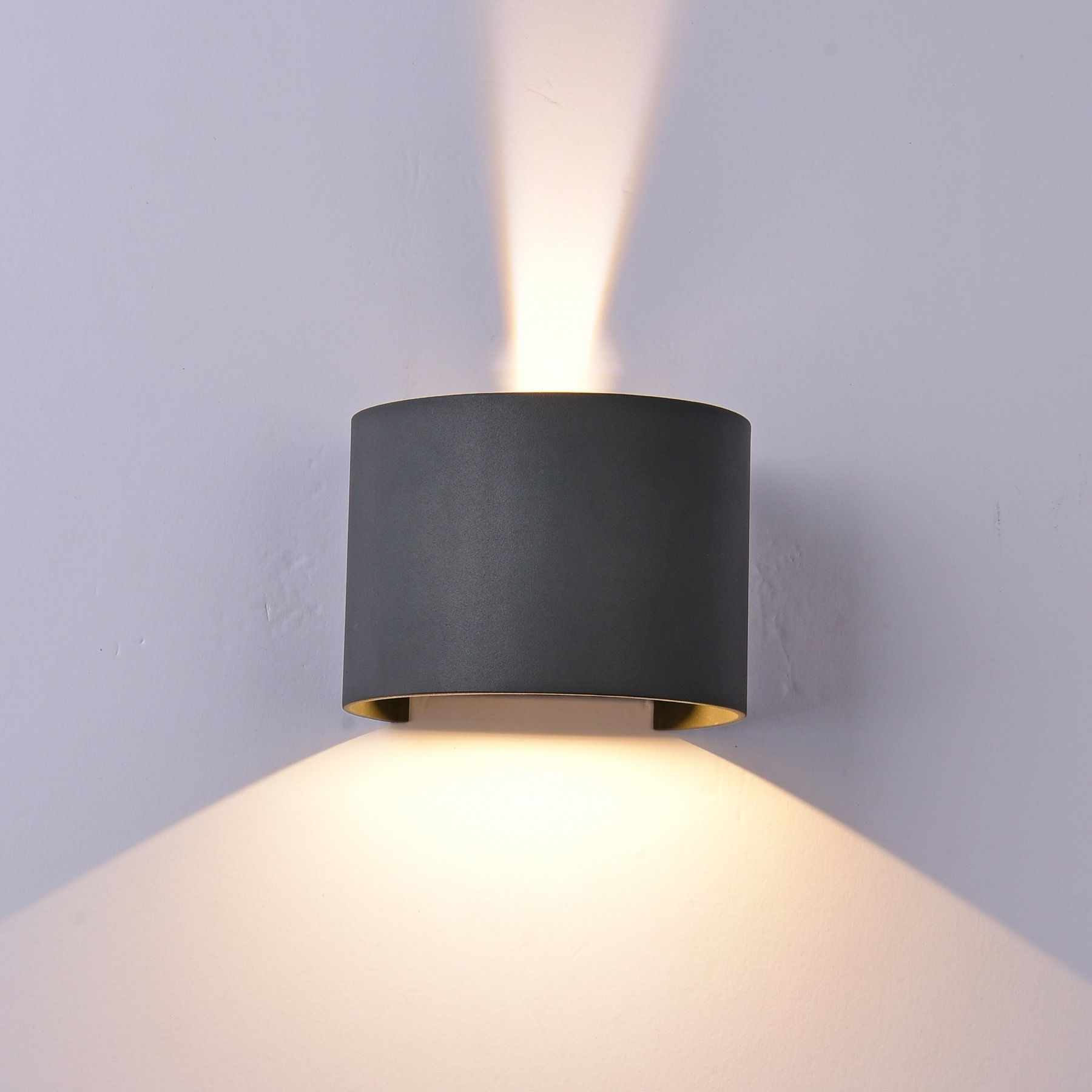 Wandleuchte LED IP54 Gerundet Dir./Ind.