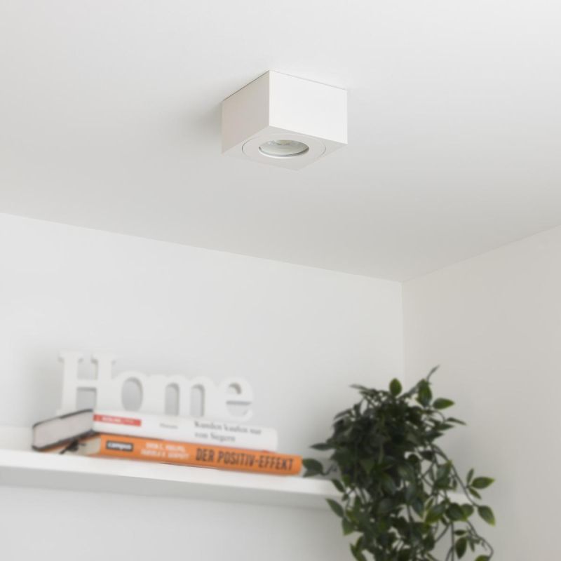 Faretto da superficie piatto bianco IP44