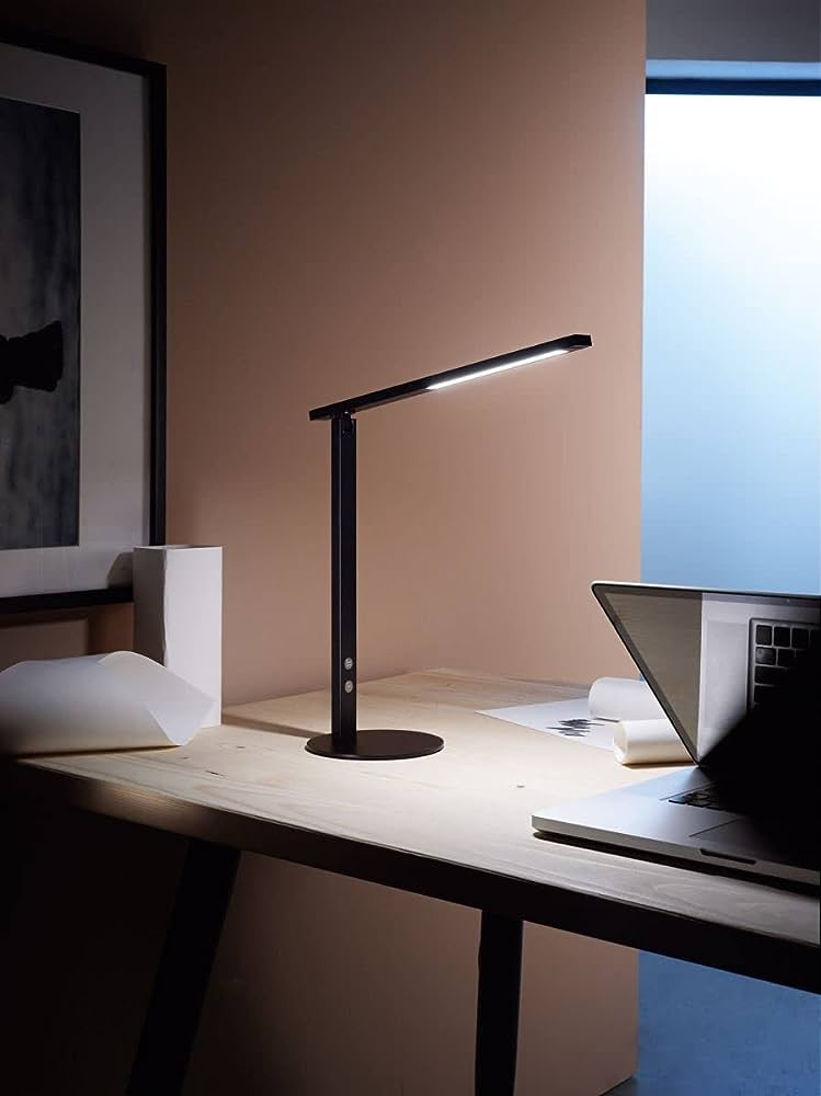 Lampada da scrivania a LED nera 10W