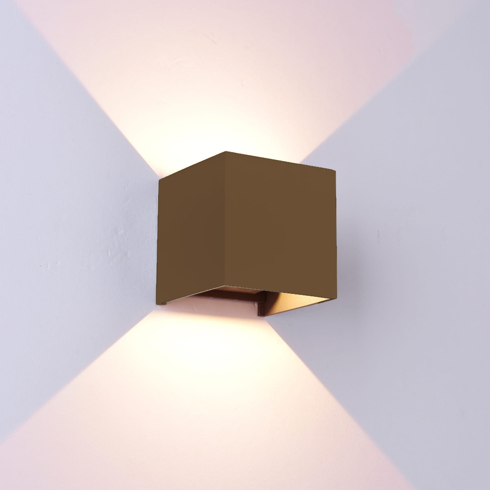 Applique LED cubo marrone