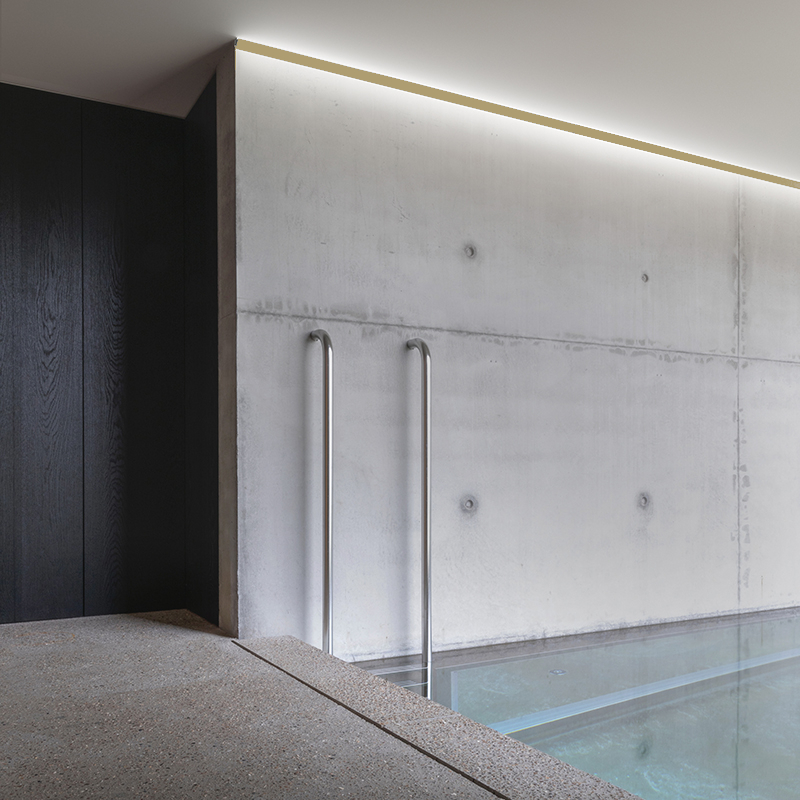 Eckprofil Blende 45° gold